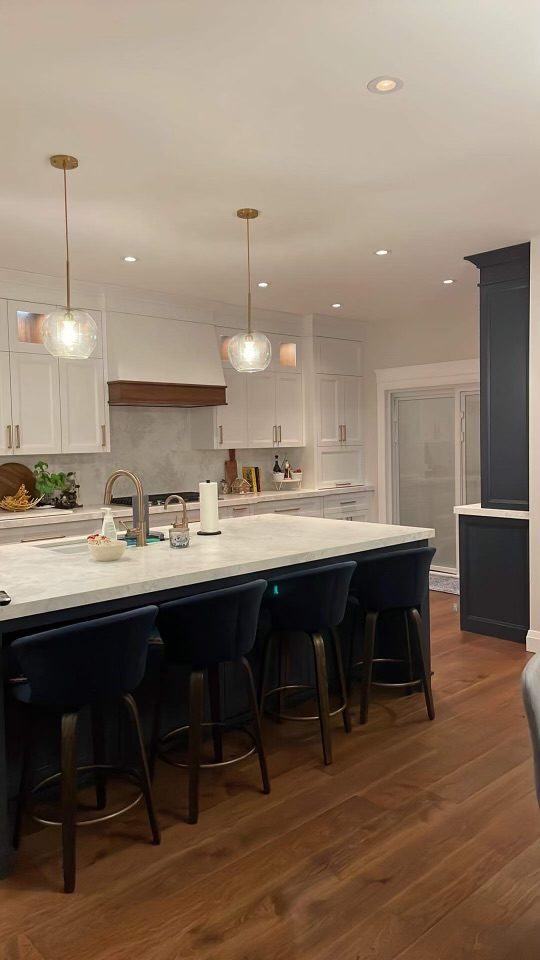 Kitchen renovation by Hadley-Irvine
